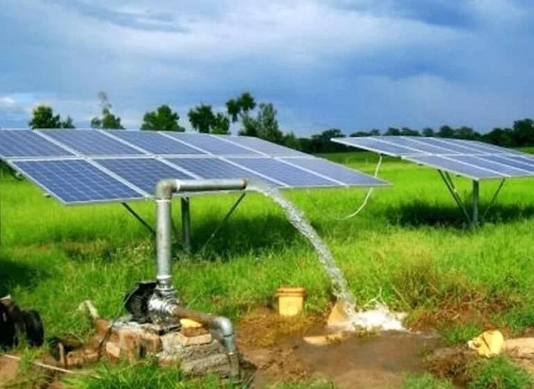 High-Yield Centre Pivot Solar Irrigation